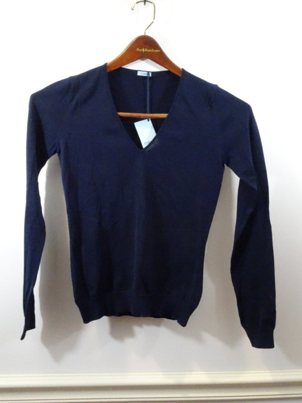Malo Women Dark Blue V-Neck Sweater 100% Cotton Long Sleeve Size 38 NEW Classic